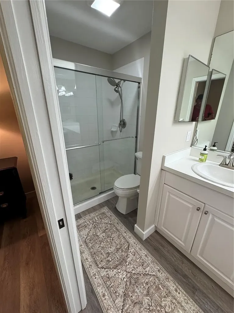 8355 Glenrose Way Sarasota FL 34238