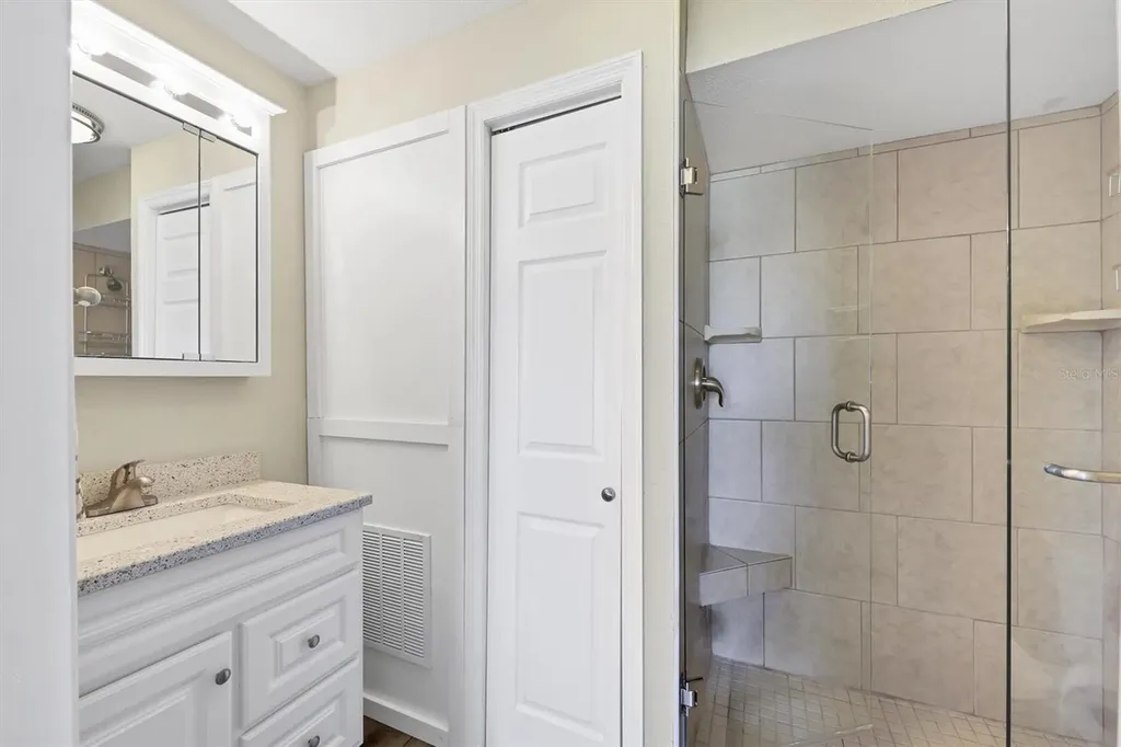 4515 106th Street W Bradenton FL 34210