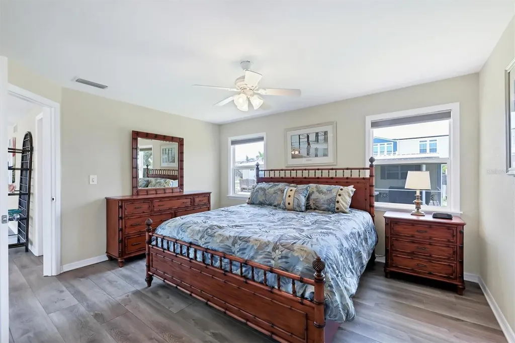 4515 106th Street W Bradenton FL 34210