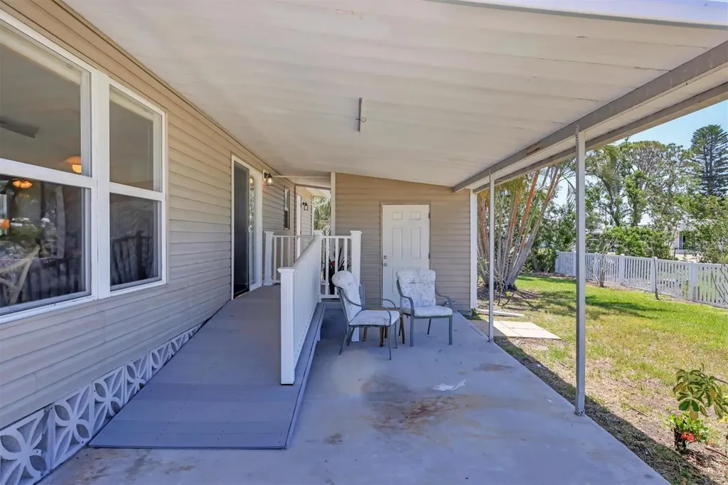 4515 106th Street W Bradenton FL 34210