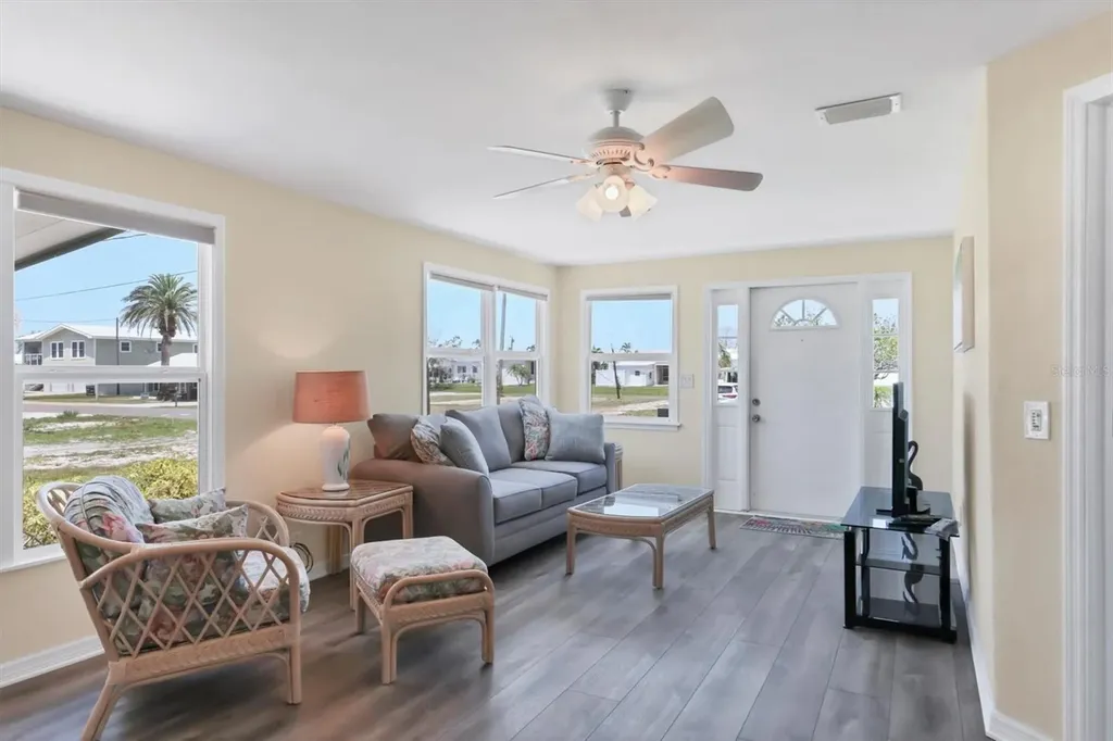 4515 106th Street W Bradenton FL 34210