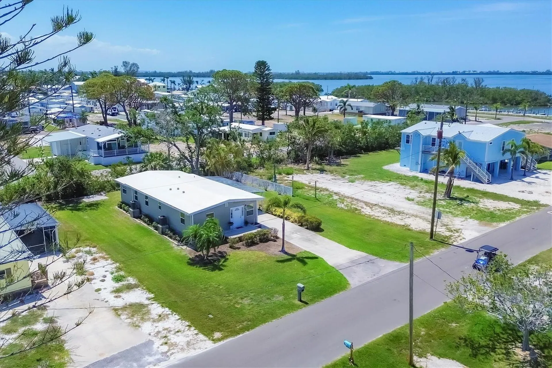 4515 106th Street W Bradenton FL 34210