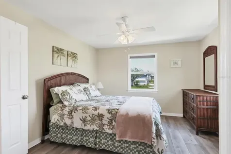 4515 106th Street W Bradenton FL 34210