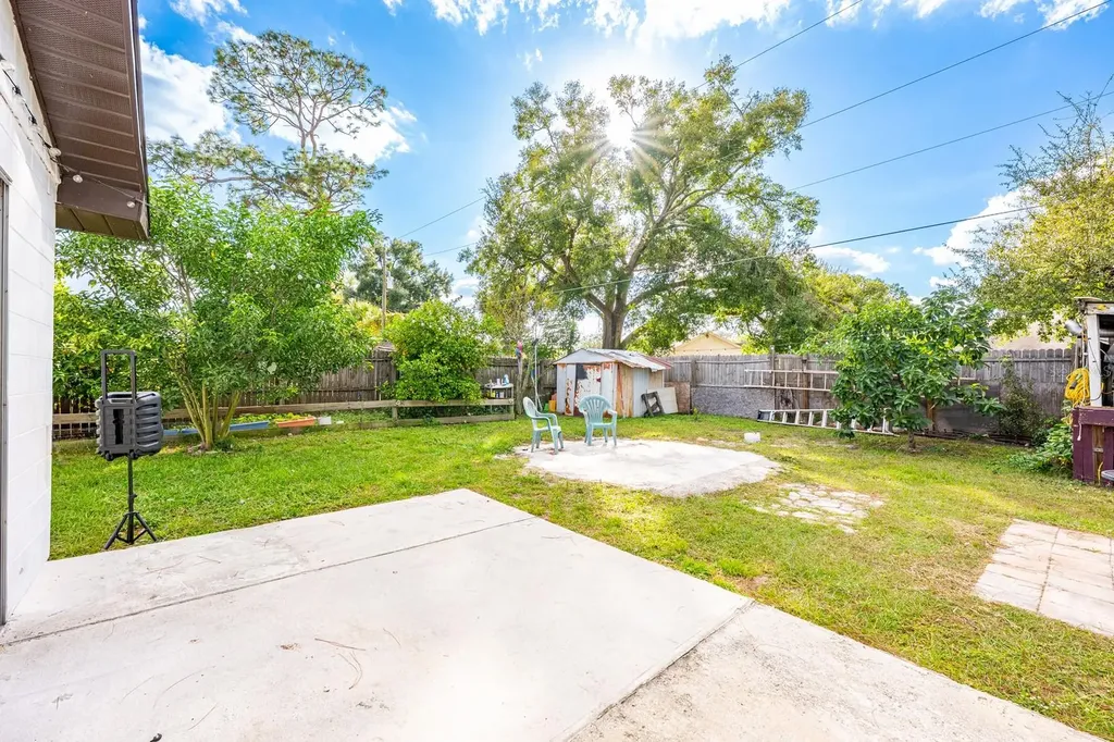 4046 Luan Drive Orlando FL 32808