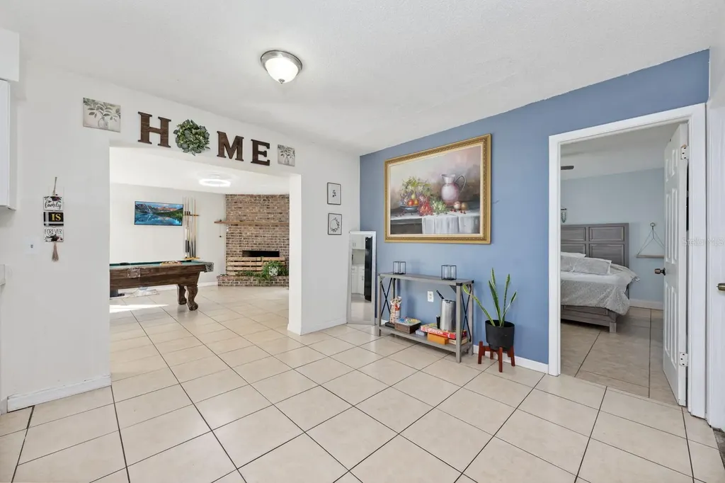 4046 Luan Drive Orlando FL 32808