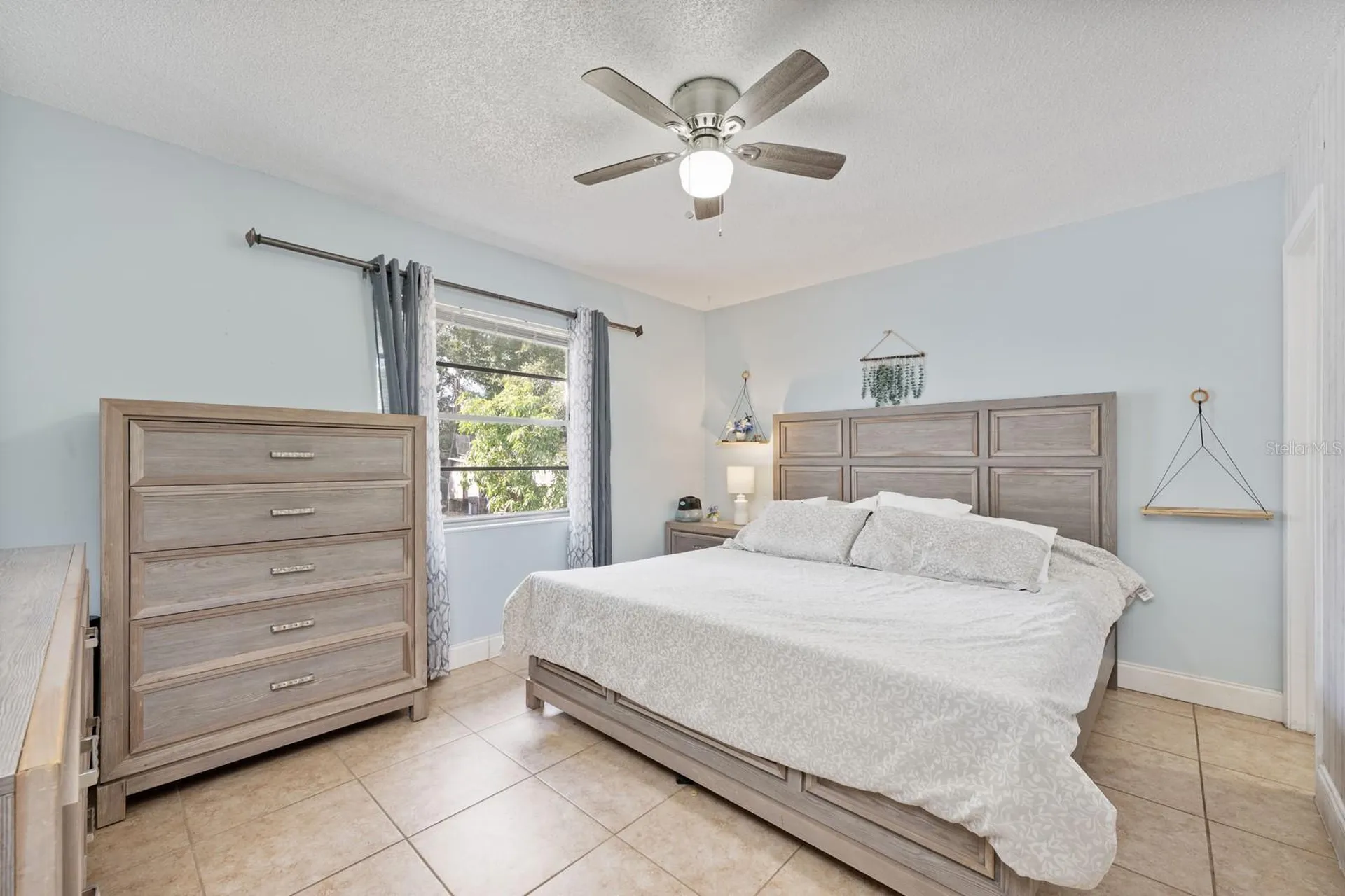 4046 Luan Drive Orlando FL 32808