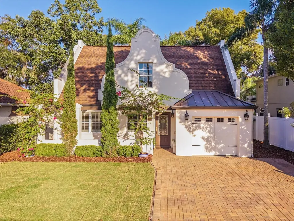 1231 Poinsettia Avenue Orlando FL 32804