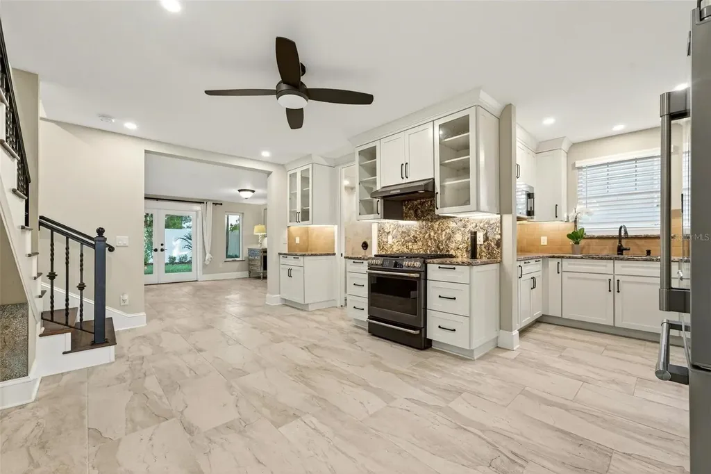 1231 Poinsettia Avenue Orlando FL 32804