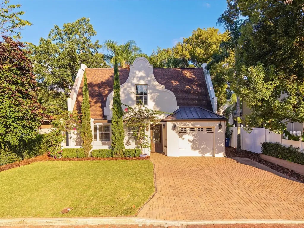 1231 Poinsettia Avenue Orlando FL 32804