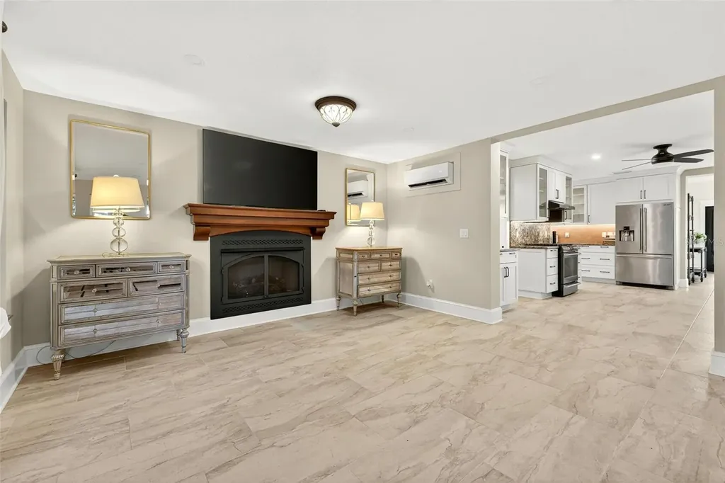 1231 Poinsettia Avenue Orlando FL 32804