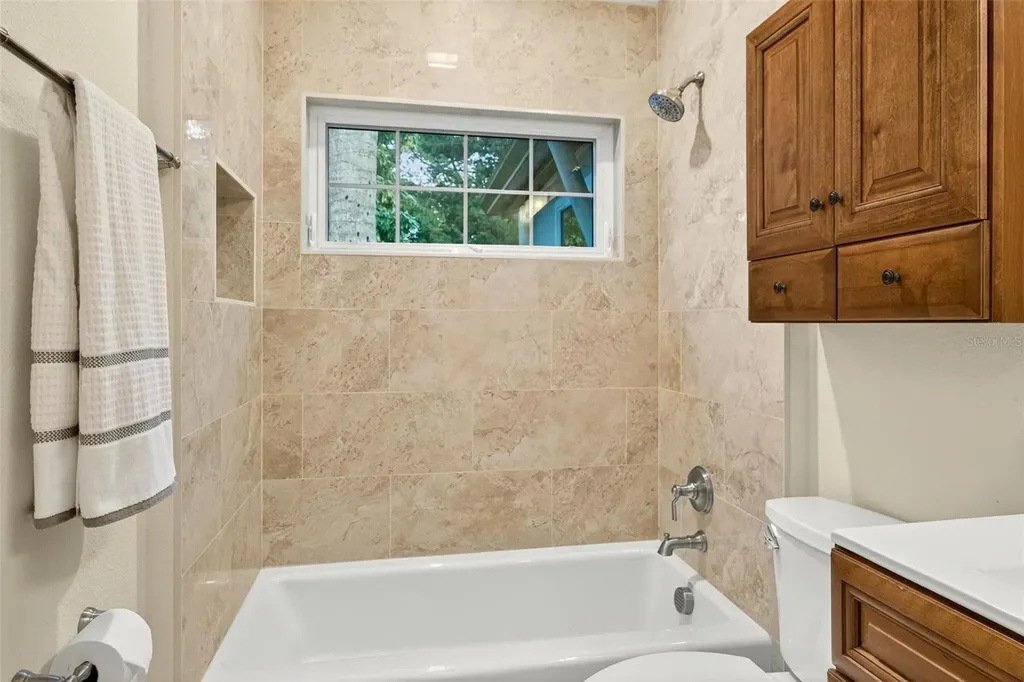 1231 Poinsettia Avenue Orlando FL 32804