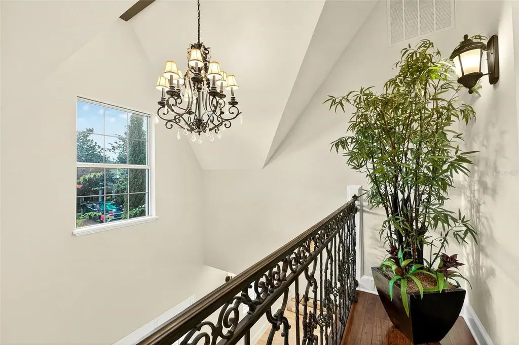 1231 Poinsettia Avenue Orlando FL 32804