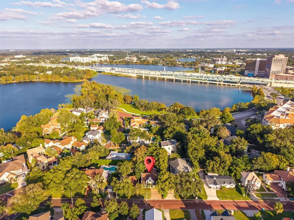 1231 Poinsettia Avenue Orlando FL 32804