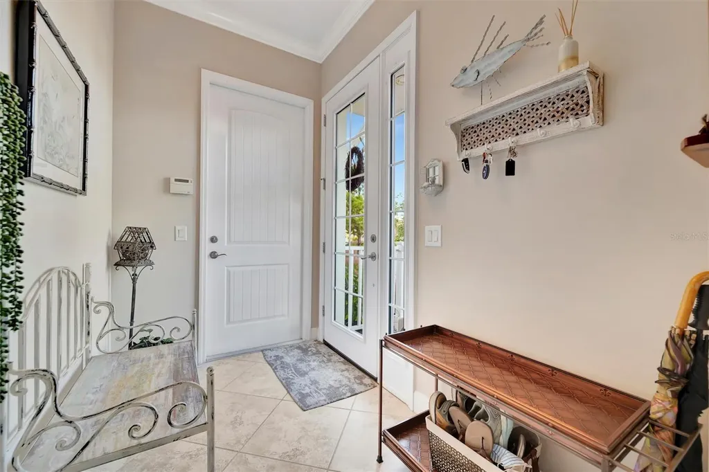 246 Sapphire Lake Drive Bradenton FL 34209