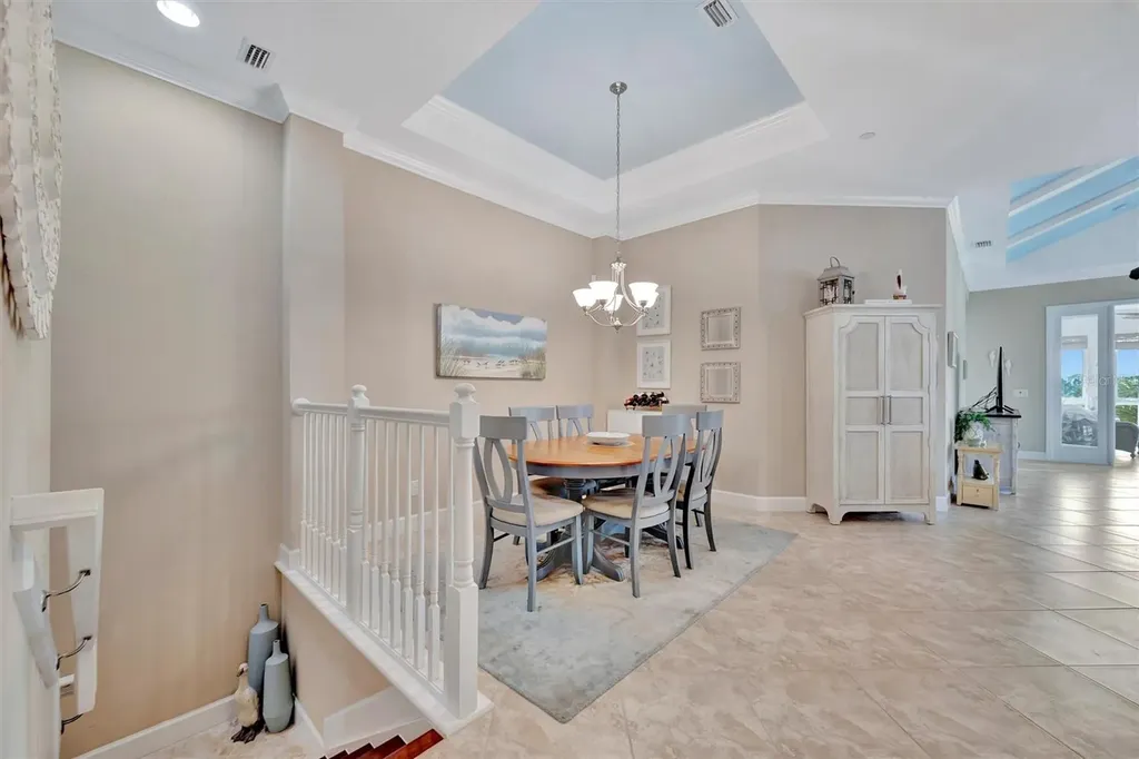 246 Sapphire Lake Drive Bradenton FL 34209