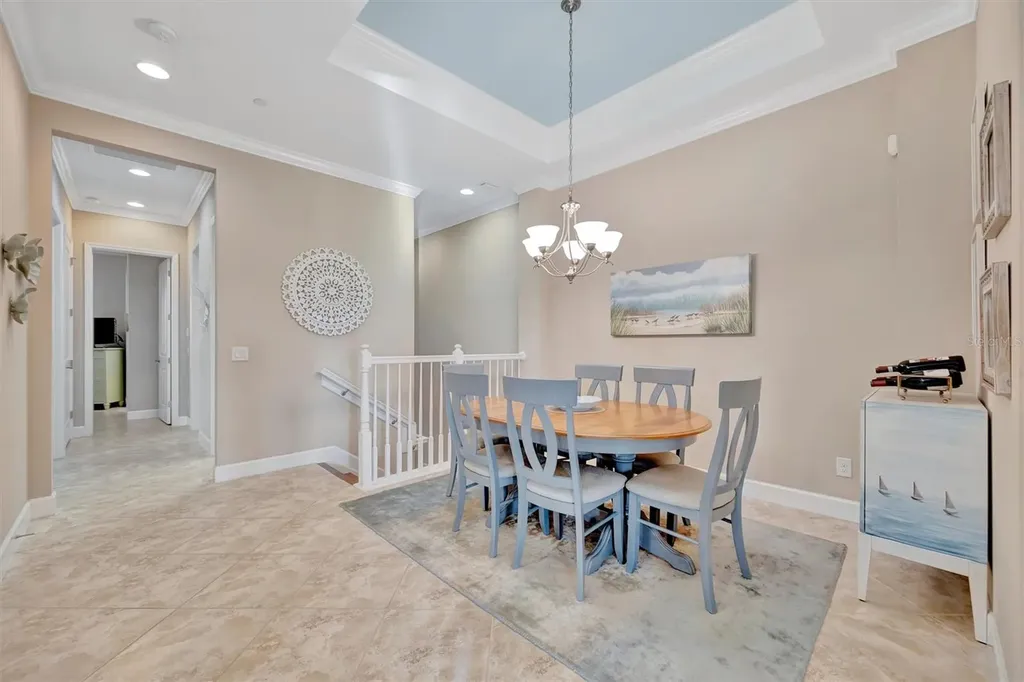 246 Sapphire Lake Drive Bradenton FL 34209
