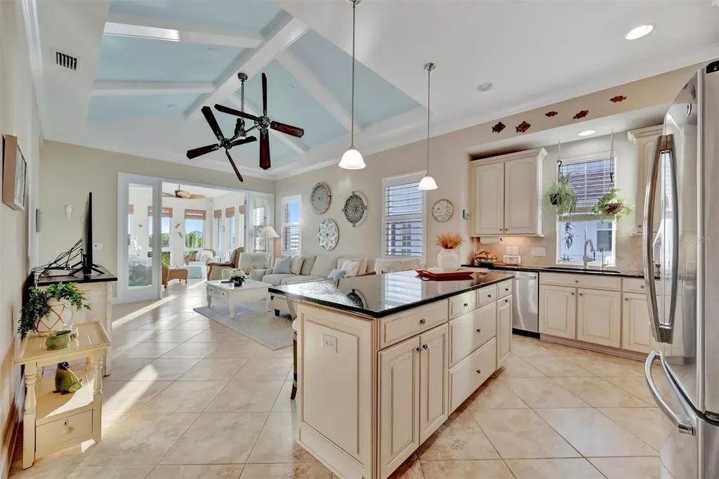 246 Sapphire Lake Drive Bradenton FL 34209
