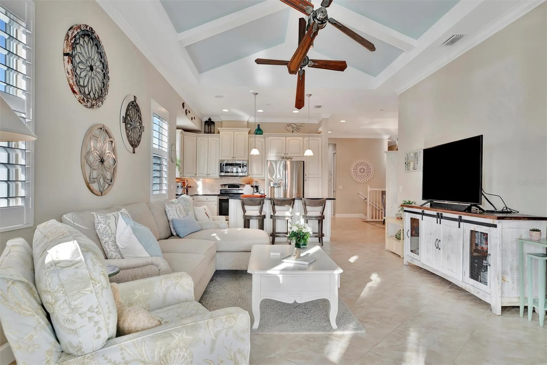 246 Sapphire Lake Drive Bradenton FL 34209
