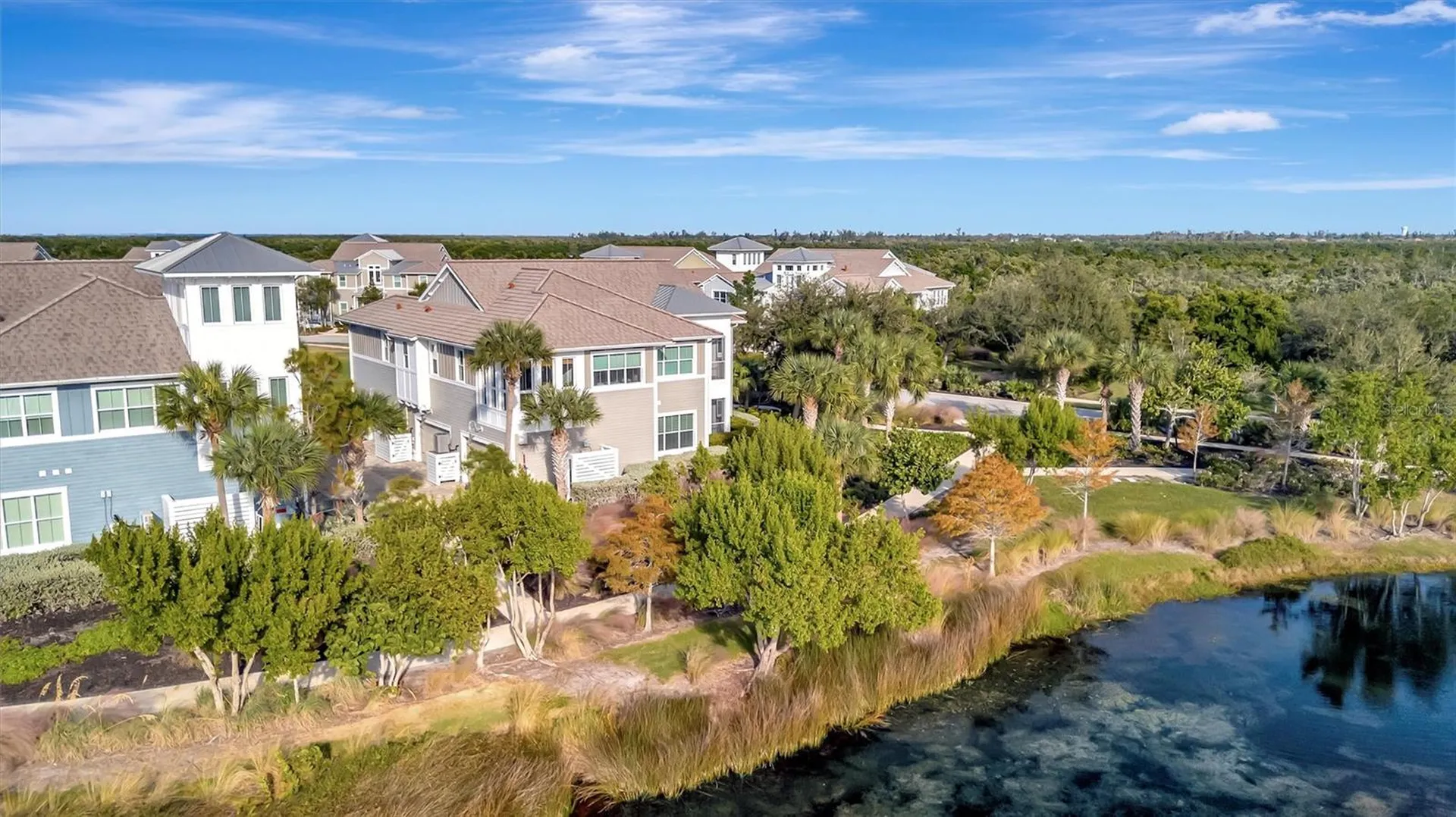 246 Sapphire Lake Drive Bradenton FL 34209