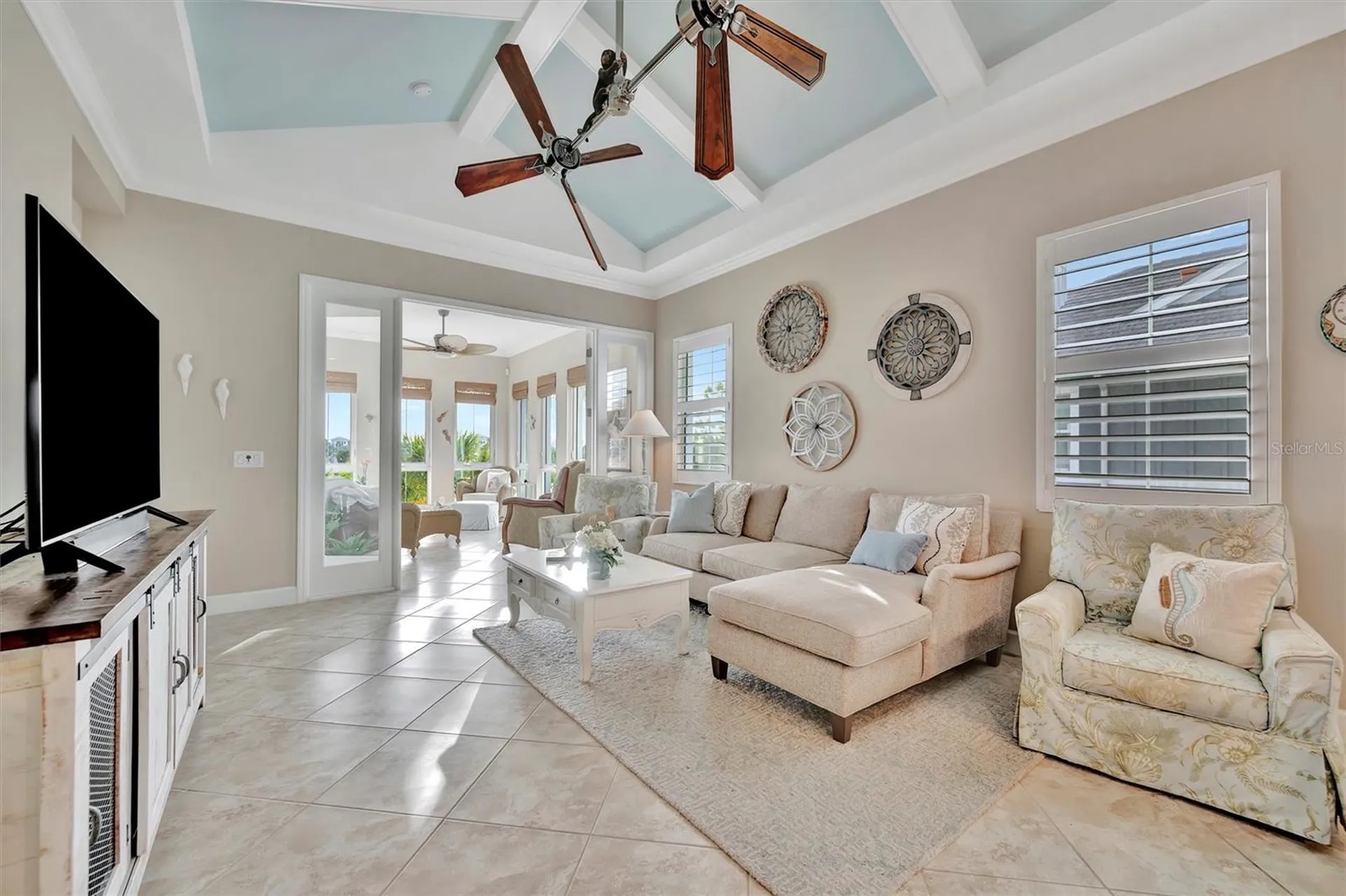 246 Sapphire Lake Drive Bradenton FL 34209
