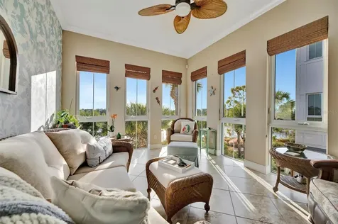 246 Sapphire Lake Drive Bradenton FL 34209