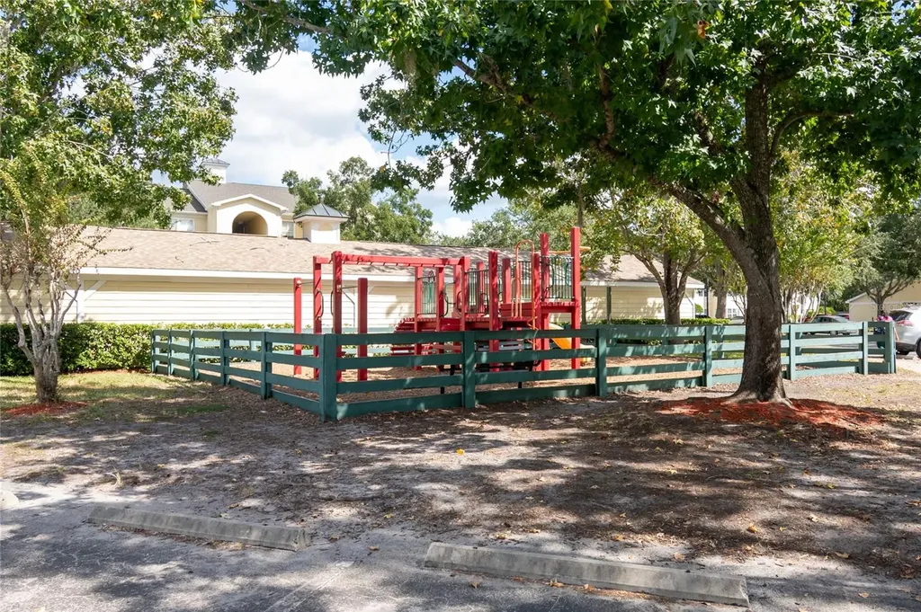 18103 Back Stretch Lane Tampa FL 33647