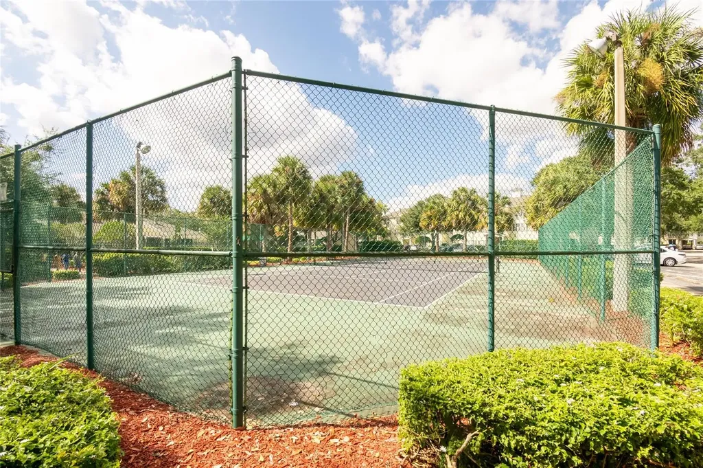 18103 Back Stretch Lane Tampa FL 33647