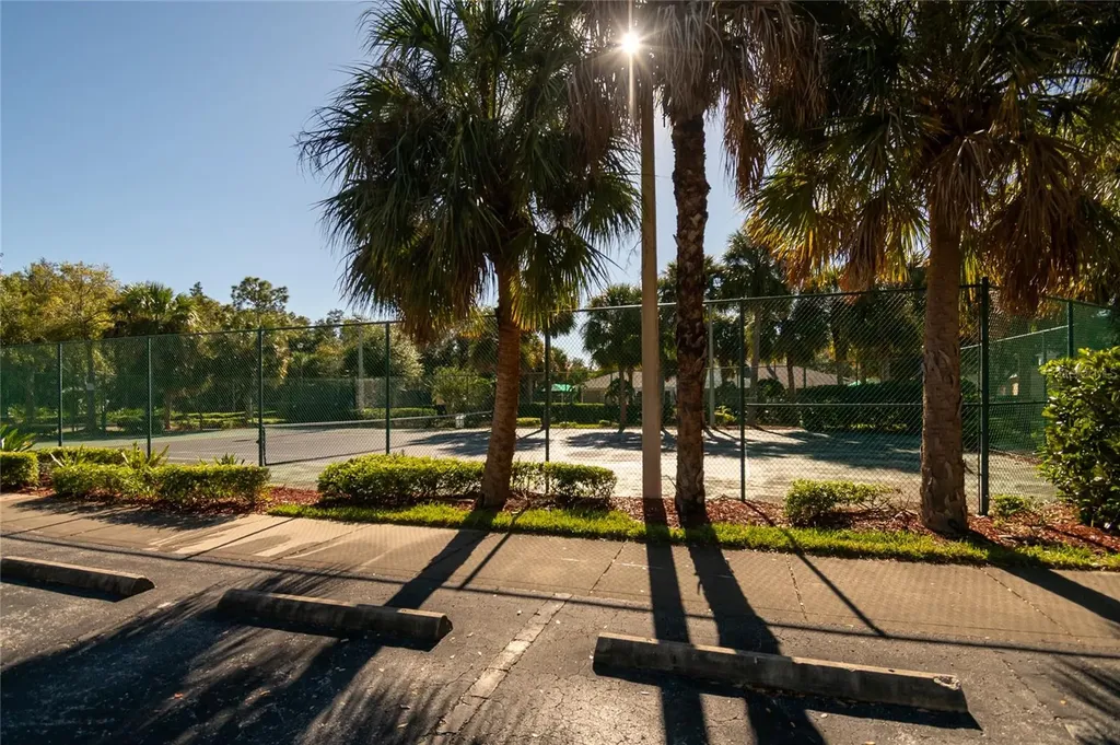 18103 Back Stretch Lane Tampa FL 33647