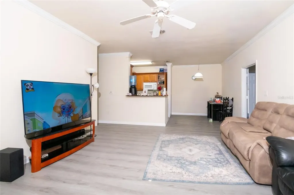18103 Back Stretch Lane Tampa FL 33647