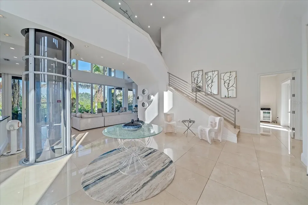 4136 Roberts Point Circle Sarasota FL 34242