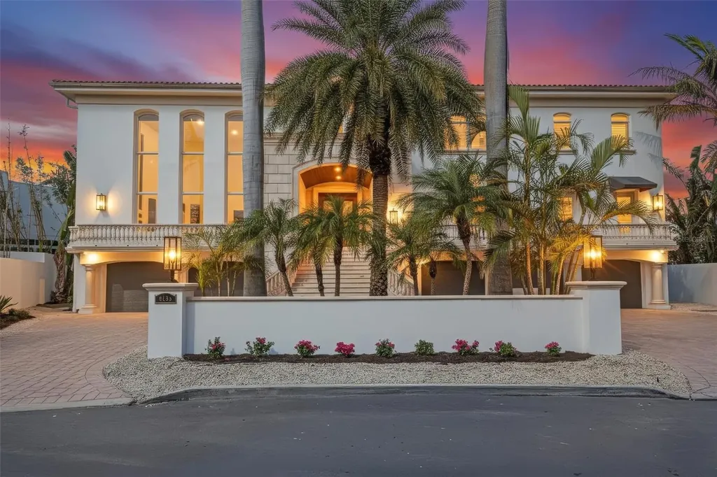 4136 Roberts Point Circle Sarasota FL 34242