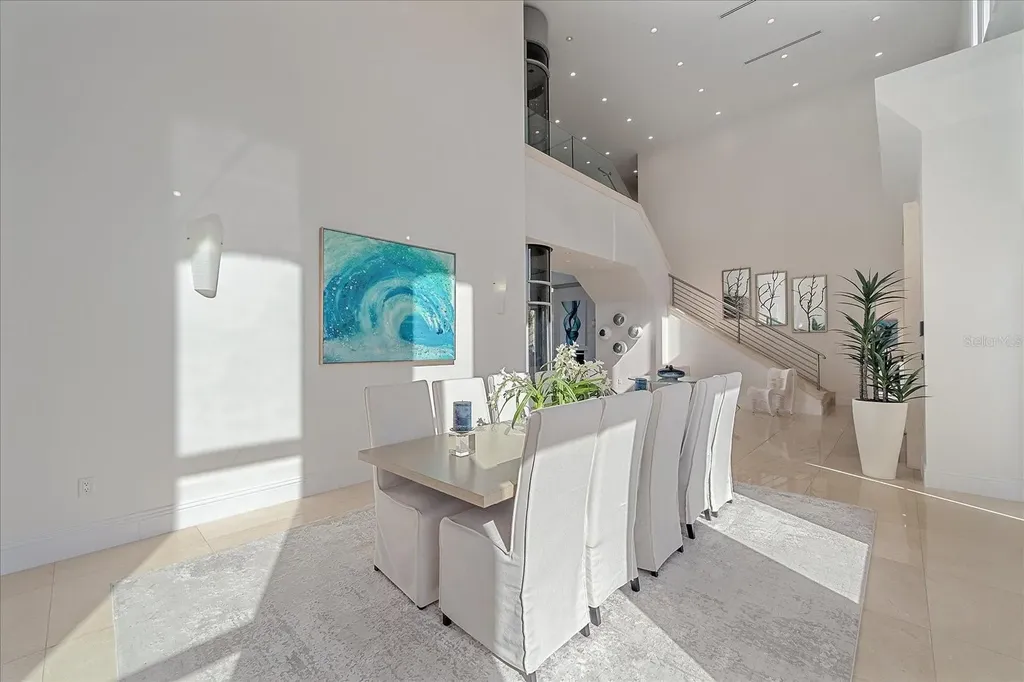 4136 Roberts Point Circle Sarasota FL 34242