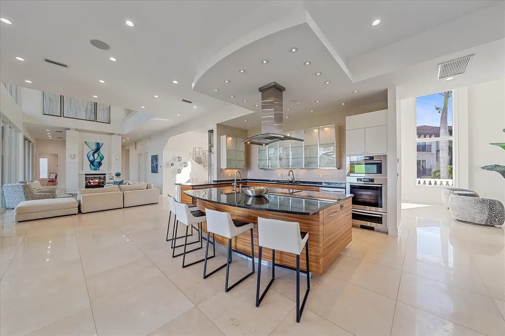 4136 Roberts Point Circle Sarasota FL 34242