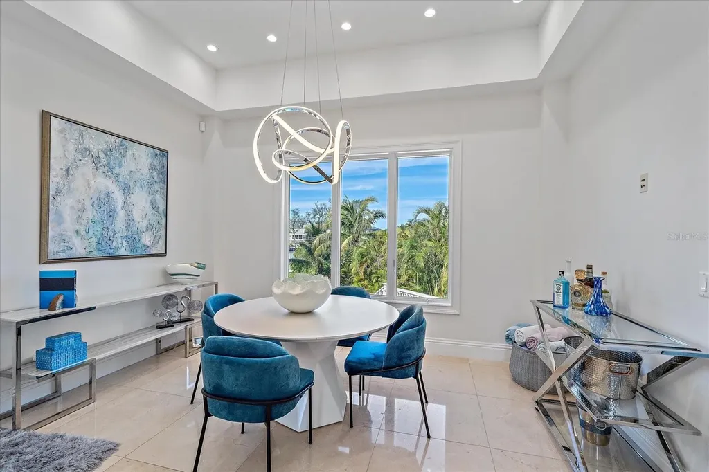 4136 Roberts Point Circle Sarasota FL 34242