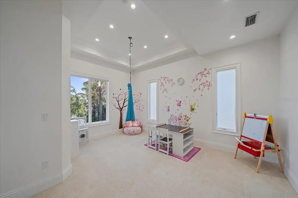 4136 Roberts Point Circle Sarasota FL 34242