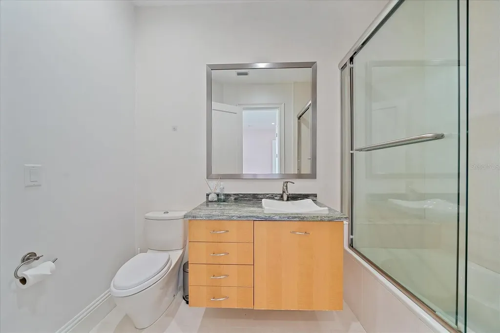 4136 Roberts Point Circle Sarasota FL 34242