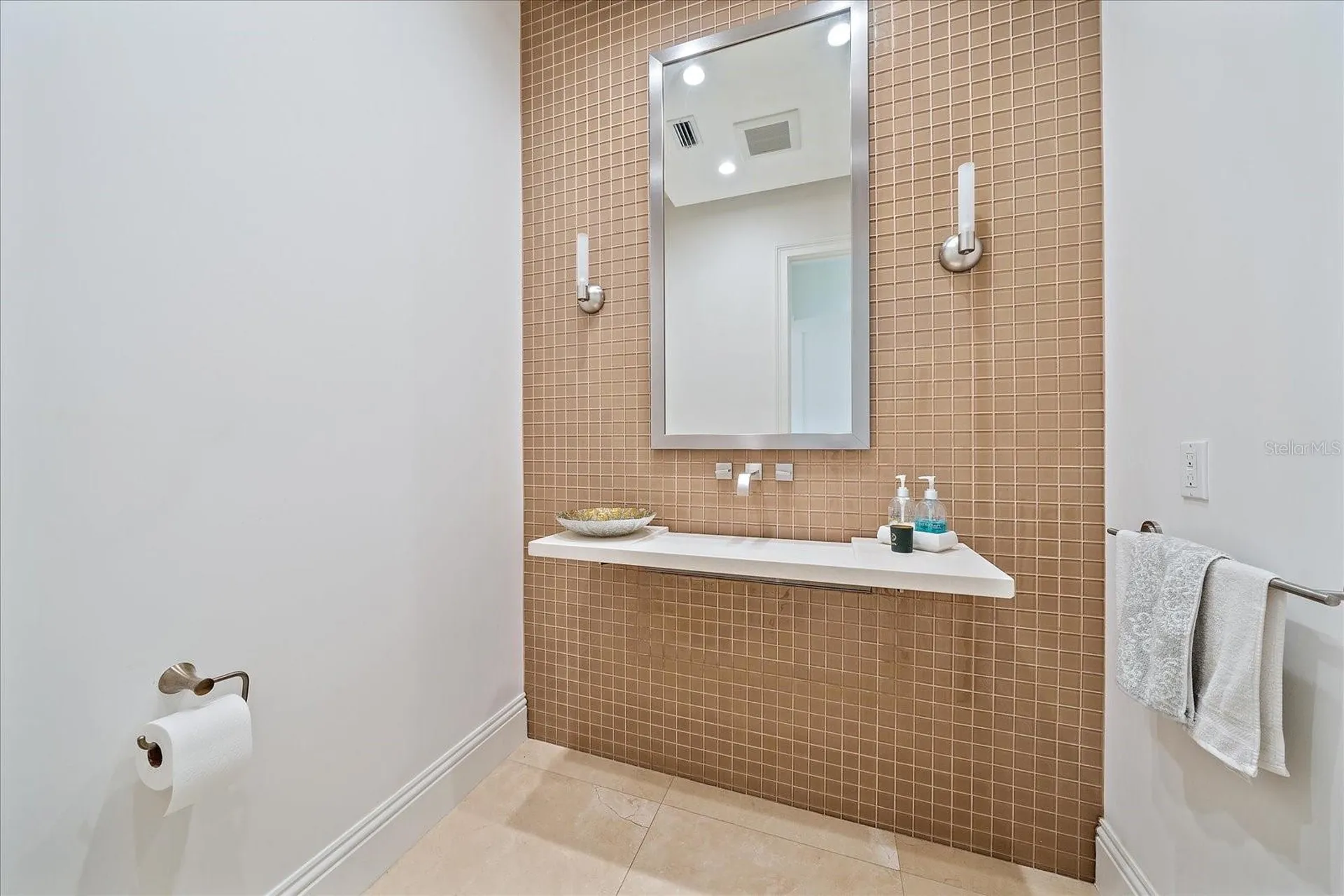 4136 Roberts Point Circle Sarasota FL 34242