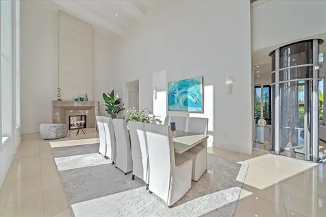 4136 Roberts Point Circle Sarasota FL 34242