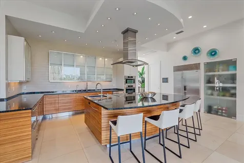 4136 Roberts Point Circle Sarasota FL 34242