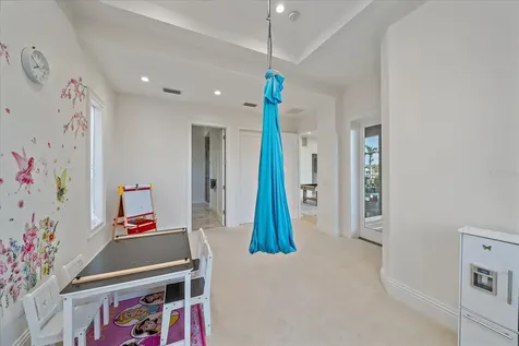 4136 Roberts Point Circle Sarasota FL 34242