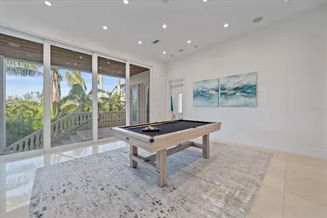 4136 Roberts Point Circle Sarasota FL 34242