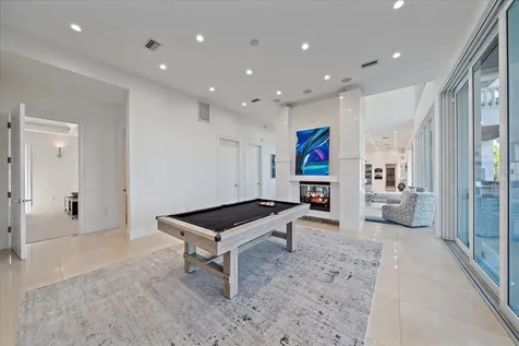 4136 Roberts Point Circle Sarasota FL 34242
