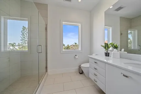 4136 Roberts Point Circle Sarasota FL 34242