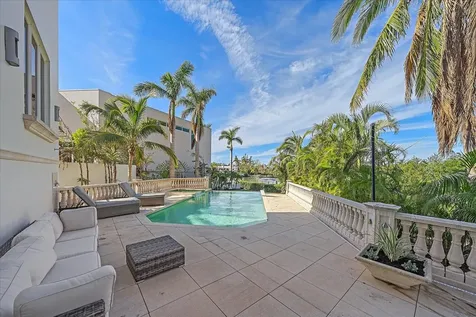 4136 Roberts Point Circle Sarasota FL 34242