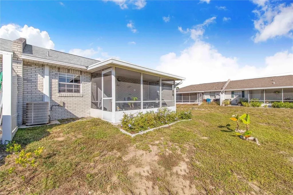 1413 Thousand Roses Drive S Lake Wales FL 33853