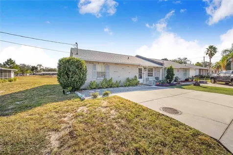 1413 Thousand Roses Drive S Lake Wales FL 33853