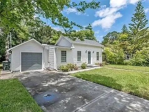 828 Magnolia Avenue Daytona Beach FL 32114