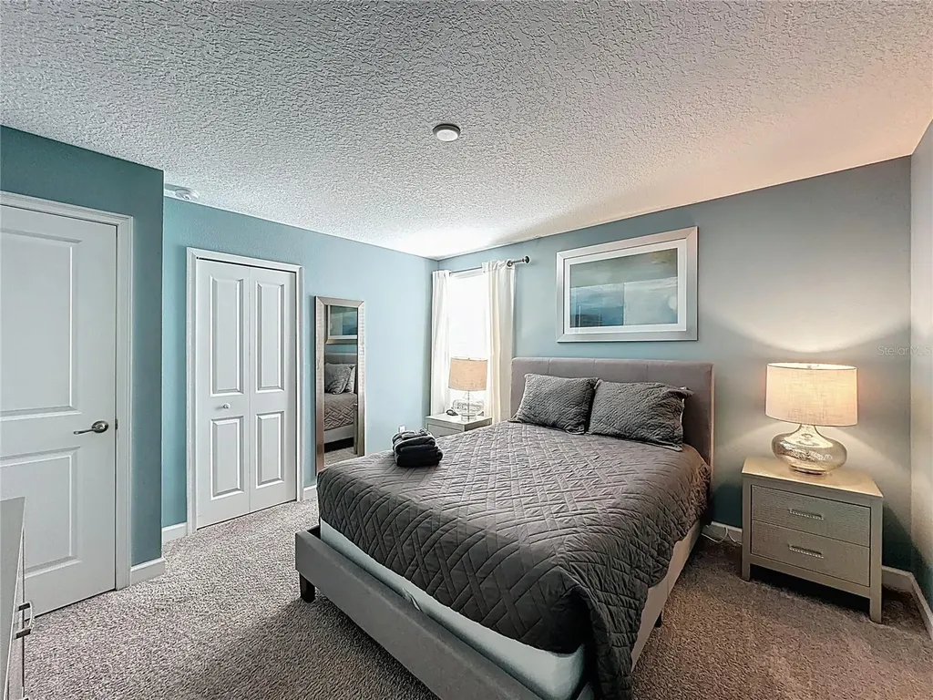 8906 Stinger Drive Davenport FL 33896
