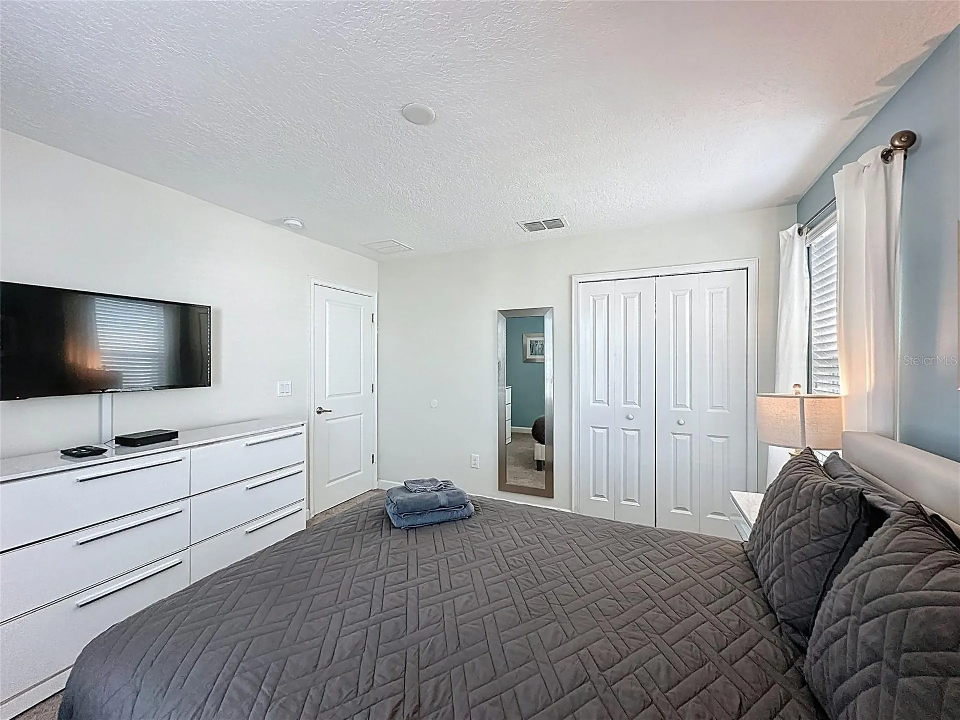 8906 Stinger Drive Davenport FL 33896