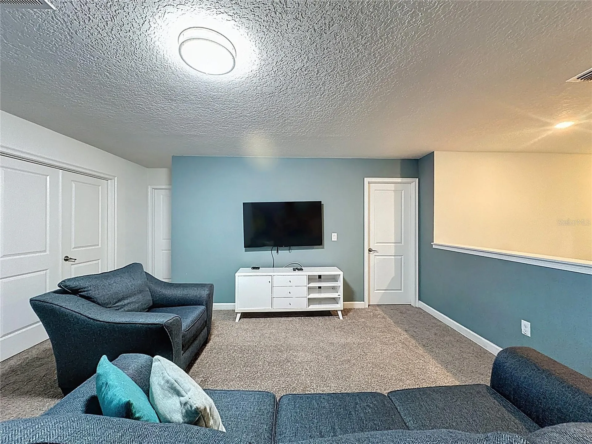 8906 Stinger Drive Davenport FL 33896